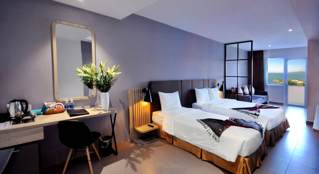 Двухместный люкс с красивым видом из окна Anrizon Hotel Nha Trang