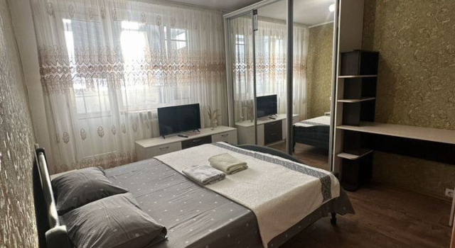 So Vsemi Udobstvami Flat, Prenota Appartamento Poykovskiy Tyumen Region