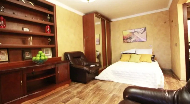 Na Baumanskoy Lodging Houses, Rezerwuj Apartament CAO Area Moskwa, w pobliżu Baumanskaya Metro Station