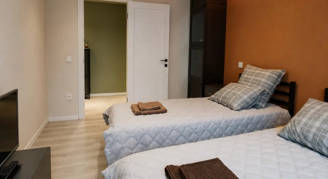 Svetlaya Dvushka na Kubinskoi Apartments, Book Lejlighed Hoteller i Sankt Petersborg med parkering, Parkering