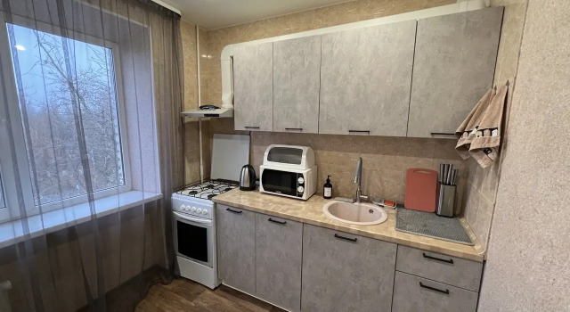 Апартаменты Comfort с 2 комнатами с балконом и с красивым видом из окна Квартира на проспекте 40-летия Победы