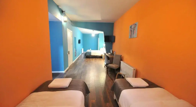 Четырёхместная семейная студия Standard Boho Tiflis Hotel