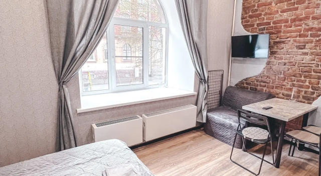 Uyutnaya Studiya V Tsentre V 50 Metrakh Ot Metro Ploschad Lenina, Rezervovat Apartmán Kalininskiy district Petrohrad, poblíž Ploshchad Lenina Metro Station