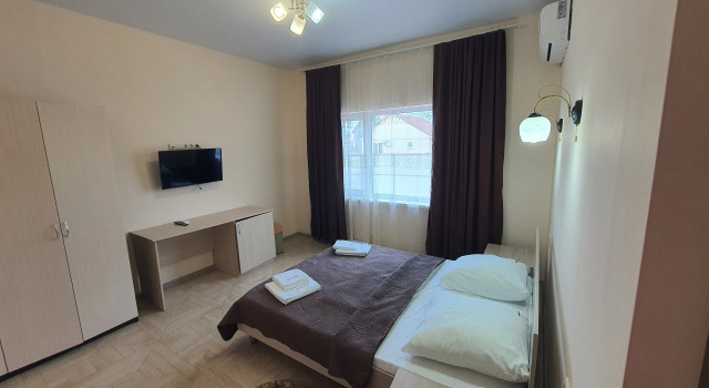 Люкс с 2 комнатами с балконом Гостиничный комплекс Рубин / Hotel Rubin