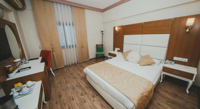 Номер Standard City Royal Hotel