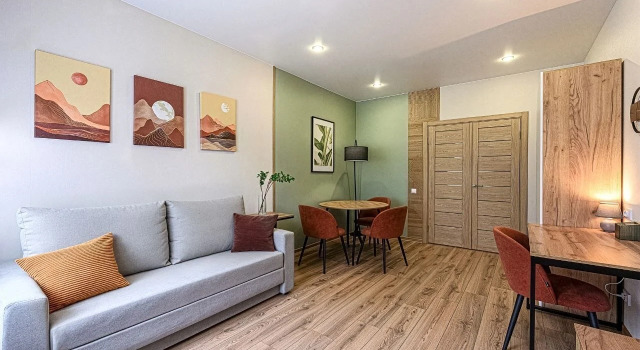 Evrodvushka na Molodezhnoi Flat, Prenota Appartamento Koltsovo 