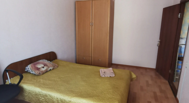 Апартаменты по пр.Мира, 78-а, Забронировать Апартаменты/квартира Отели Ямало-Ненецкого автономного округа - Урал с парковкой, Парковка