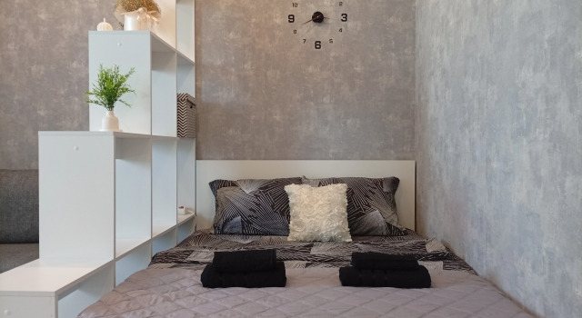 Uyutnaya Studiya v Zhk Evropeiskii Kvartal Flat, Prenota Appartamento Hotel a Tyumen Region con parcheggio, Parcheggio