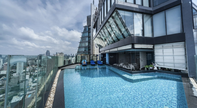 Montraj Continent Sukhumvit Bangkok