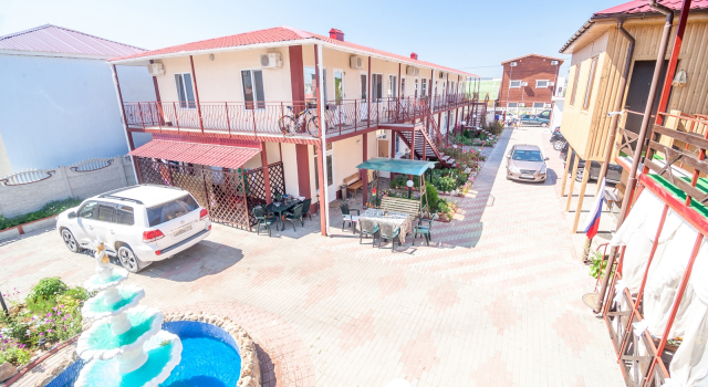 Lastochka 117 Hotel, Rezervovat Hotel Beregovoe (Feodosia) 