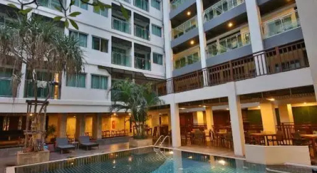 Отель Sunshine Hotel & Residences