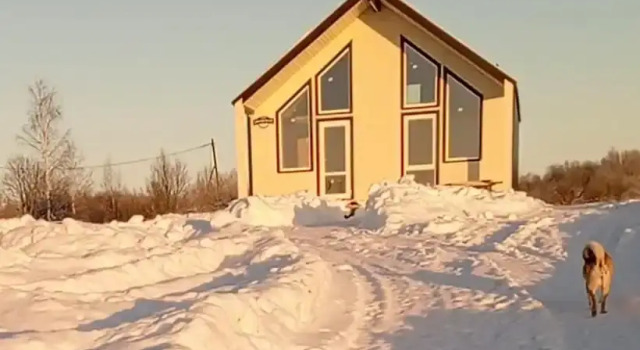 Na Onezhskoy 4 Private house, Book Feriehus Hoteller i Karelia med parkering, Parkering