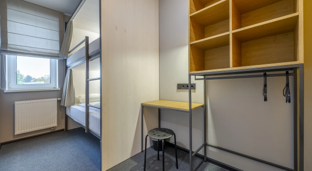 Single room Friday Center
