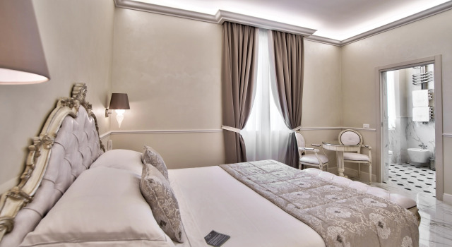 Двухместный полулюкс с балконом The Moon Boutique Hotel & Spa