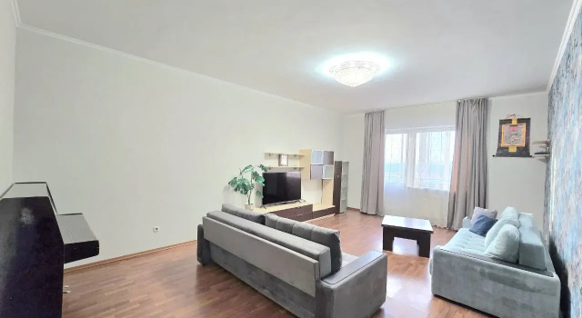 3 -Komn V Tsentre Goroda Apartments, Buchen Sie Ferienwohnung Apartments in Buryatia, Ferienwohnung