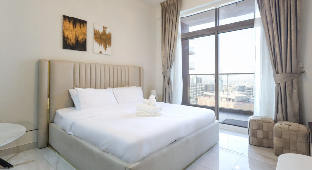 Апартаменты Elite LUX Holiday Homes - Stylish Studio at Jewelz by Danube