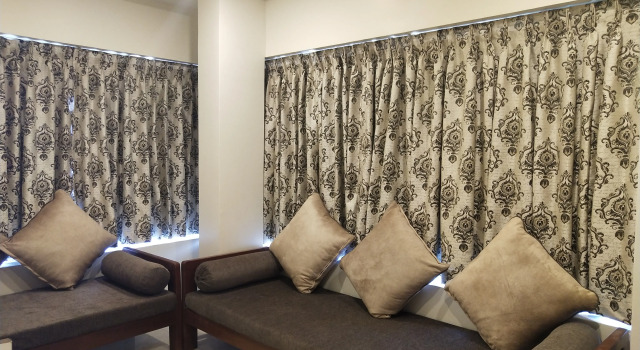 Vasantharaja Inn, Забронировать Отель Отели штата Тамилнада с завтраком, Завтраки