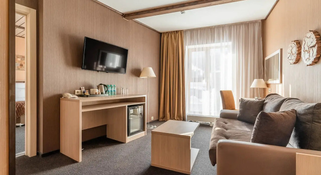 Двухместный Luxe с балконом и с красивым видом из окна Отель Arkhyz Royal Resort & Spa