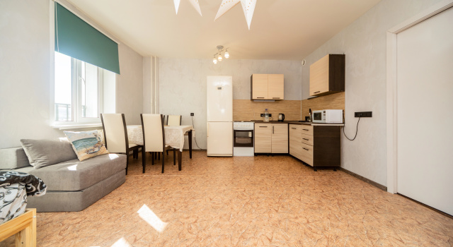 Uyutnaya Studiya V Tsentre Goroda Na Polevoy 10 Flat, Buchen Sie Ferienwohnung Perm Perm Krai