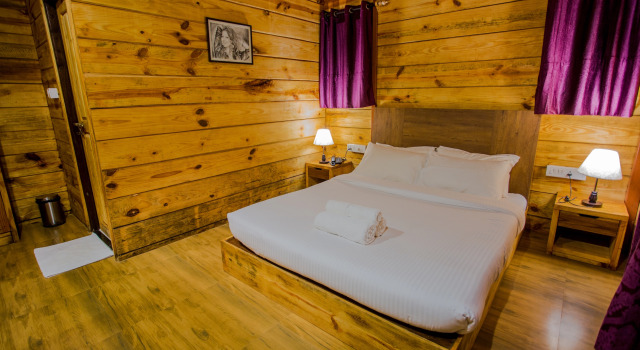 Коттедж Отель Mariners Bay Beach Resort Arambol