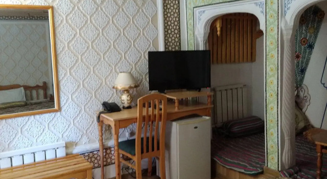 Номер Standard Sasha & Son Hotel