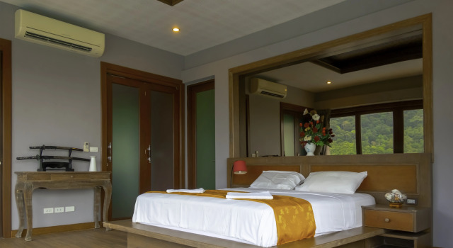 Ocean view Villa with Infinity Pool & King-bed	, Забронировать Вилла Пхукет Таун остров Пхукет