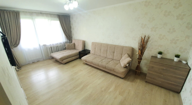 Vitalij HouseRent Dvuhkomnatnaya po ul. Neftyanikov,27 Flat, Prenota Appartamento Hotel a Tatarstan con parcheggio, Parcheggio