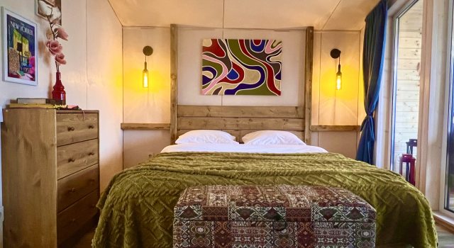 S Kaminom i Goryachey Kupel'yu Art House 2 Private house, Buchen Sie Ferienhaus Villen in Domodedowo, Villa