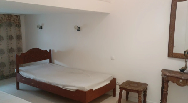 3-h komnatnaya kvartira v samom tsentre Apartments, Đặt Căn hộ Khách sạn ở Yakutsk có hồ bơi, Hồ bơi
