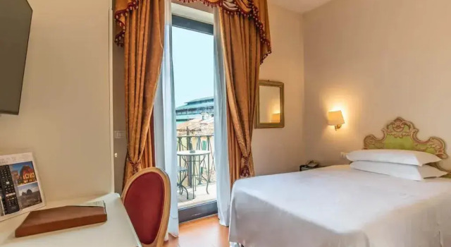 Одноместный номер Standard Hotel Machiavelli Palace
