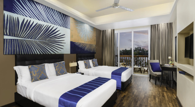 Двухместный номер Deluxe с балконом и с видом на реку Pullman Bentota Resort And Spa