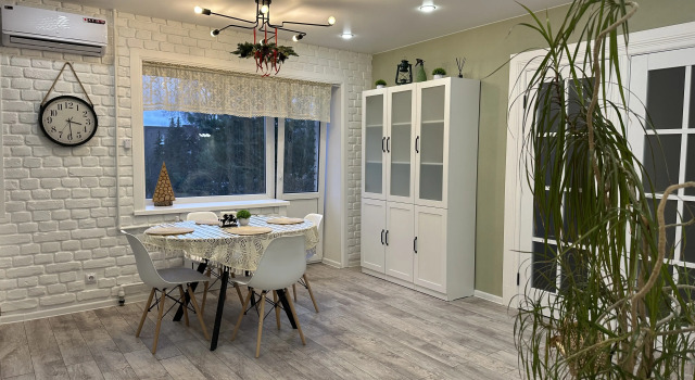 Svetlitsa U Detintsa Flat, Rezervovat Apartmán Hotely v Novgorodská oblast s parkováním, Parkování