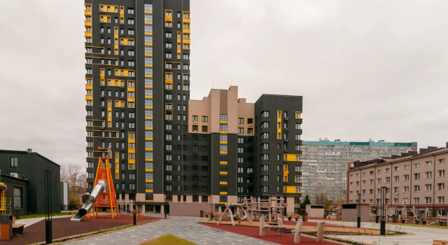 3-Komnatnaya V Zhk Skazochny Flat, Reserva ahora Apartamento Hoteles en Krasnoyarsk con aparcamiento, Aparcamiento