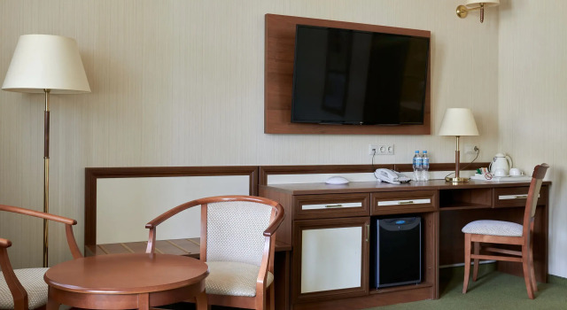 Полулюкс (Building Grey Inn 4*) с балконом Отель Алые Паруса