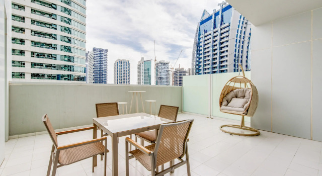 Апартаменты c 1 комнатой с балконом и с красивым видом из окна Апартаменты Globalstay Luxury Apartments Near The Dubai Canal