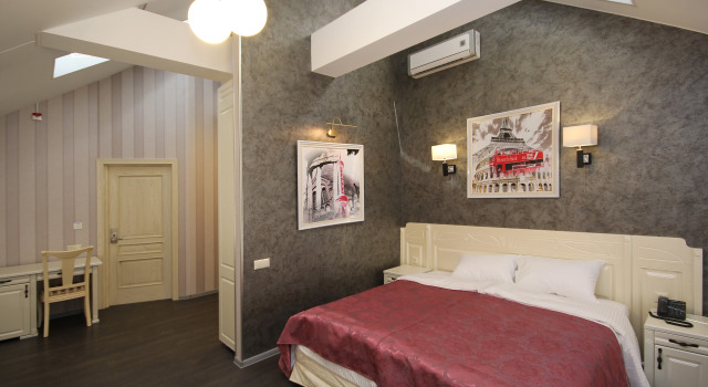 Двухместный номер Paris deluxe с видом на город Бутик-отель  Абсолют