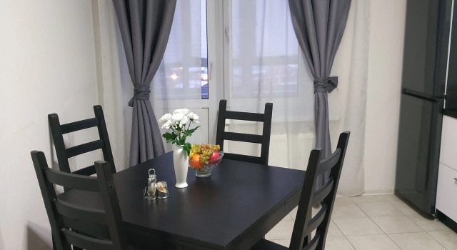 VIP 354 Apartments
