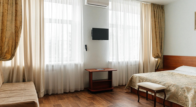Standard- dobbelt værelse Hotel Chayka
