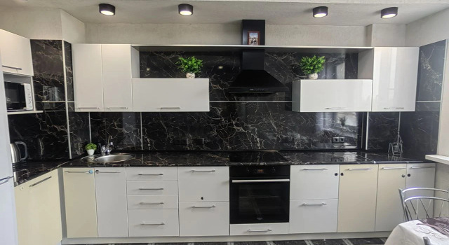 Vidovaya Odnokomnatnaya s dizainerskim remontom Flat, Rezervovat Apartmán Hotely v Sestroreck s parkováním, Parkování