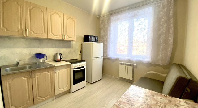 1-Komnatnaya Kurnatovskogo 70/118 Flat, Prenota Appartamento Čita 