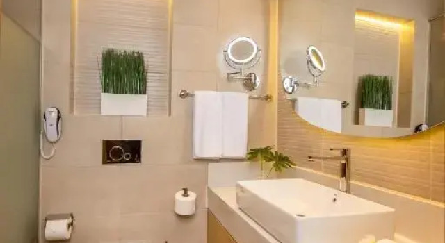 Двухместный номер Swim-up с видом на бассейн Amwaj Oyoun Resort
