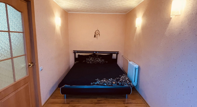 Uyutnaya Dvushka V Tsentre Flat, Book Lejlighed SPA-hoteller i Pskov oblast, SPA