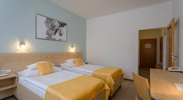 Апартаменты с балконом и с красивым видом из окна Hotel Běhounek