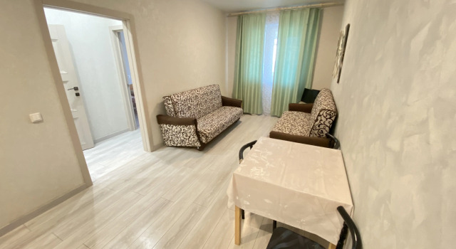 Yevrodvushka Naprotiv Akvaparka Flat, Prenota Appartamento Hotel a Tatarstan con parcheggio, Parcheggio