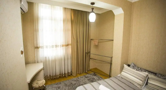 Batumi street-Kobaladze N8 Apartments, Book Apartment Batumi 