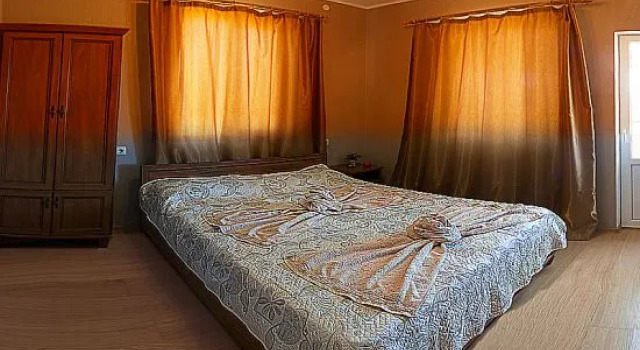 Mulen Ruzh Villa, Book Villa Sevastopol 