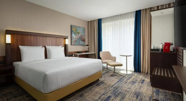 Люкс Senior с видом на город Courtyard by Marriott Tashkent