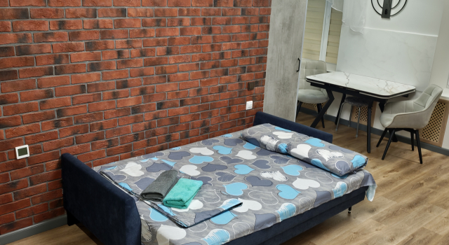 Sovremennaya Kvartira Ryadom S Parkom Pitomnik Flat, Book Apartment Hotels in Moscow Oblast with a Pool, Swimming Pool