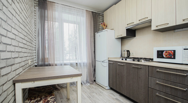 Na Ulitse Poluboyarova 5 Flat, Buchen Sie Ferienwohnung Hotels in Oblast Moskau mit Parkplatz, Parkplätze