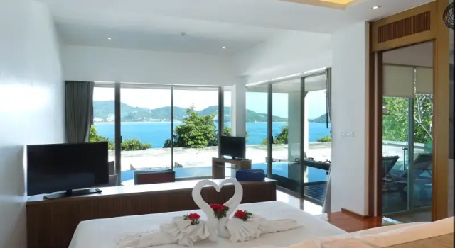 Двухместная Pool Villa с видом на океан Отель Wyndham Grand Phuket Kalim Bay